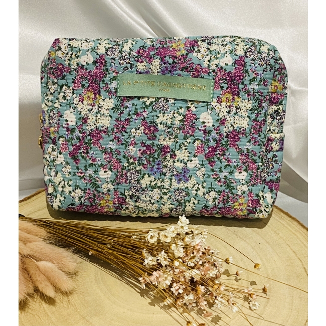 Pochette matelassée fleurie