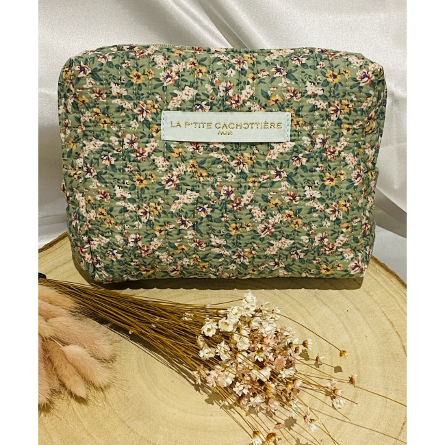 Pochette matelassée fleurie