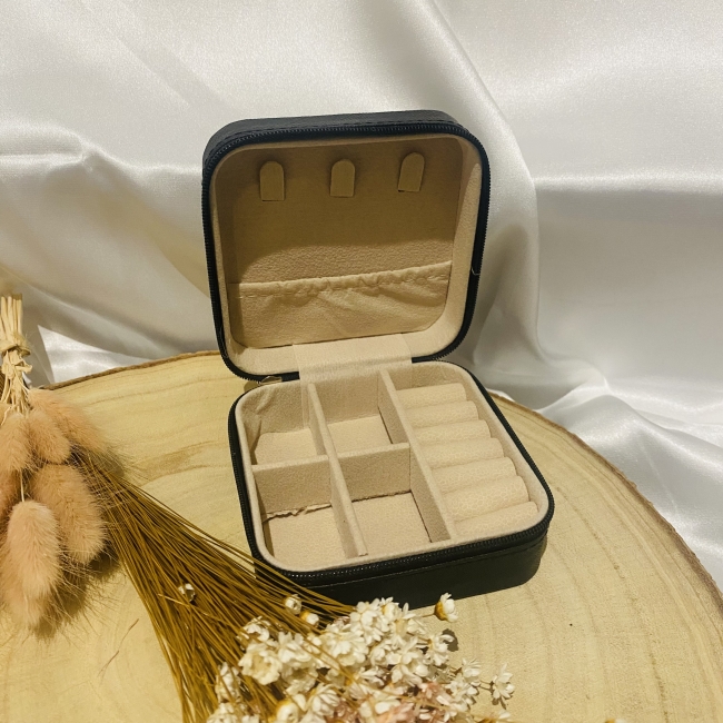 Boîte à bijoux