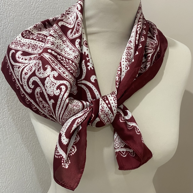 Foulard bordeau
