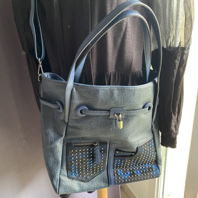 Sac cabas bleu foncé