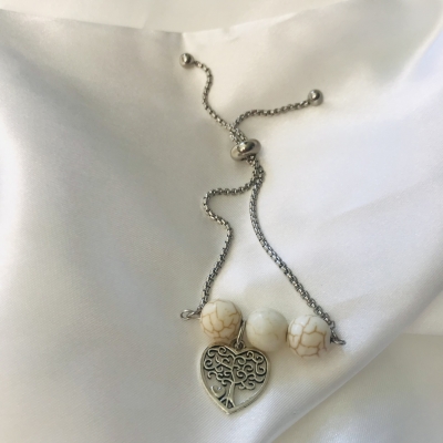 Bracelet en perles et cœur arbre de vie