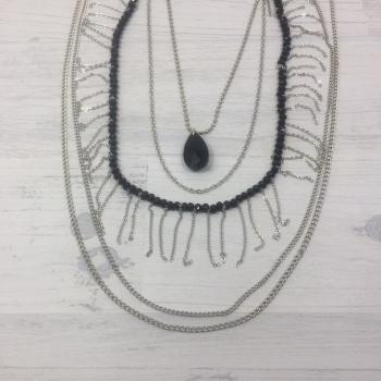 Collier sautoir multirangs