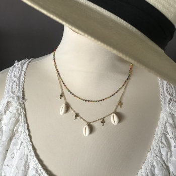 Collier doré coquillages