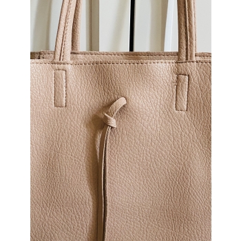 Sac et pochette assortie