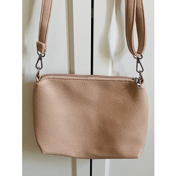 Sac et pochette assortie