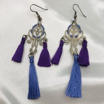 Boucles d'oreilles pompons mauves