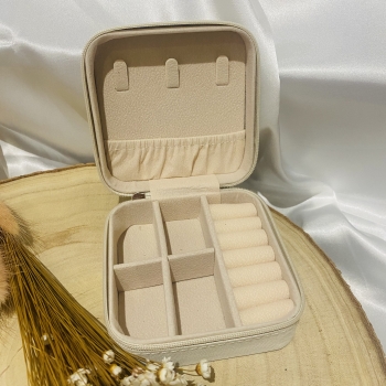 Boîte à bijoux