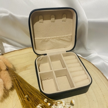Boîte à bijoux
