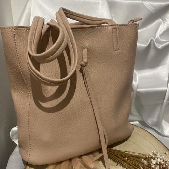 Sac et pochette assortie