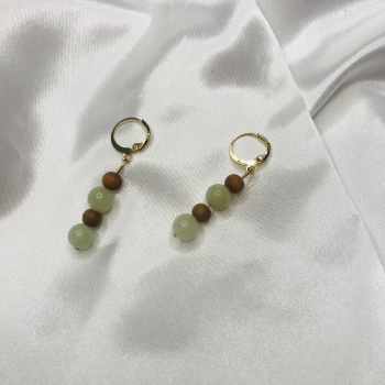 Boucles d'oreilles en acier, jade verte et bois de santal