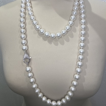 Collier sautoir façon perles de culture