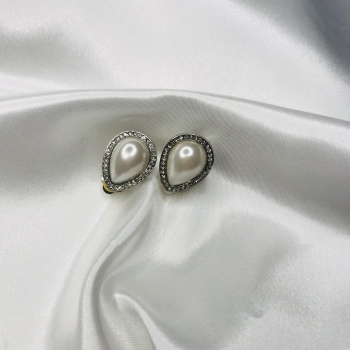 Boucles d'oreilles clips argentées