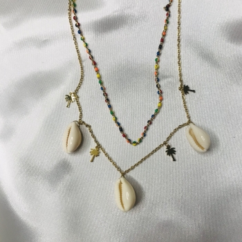 Collier doré coquillages